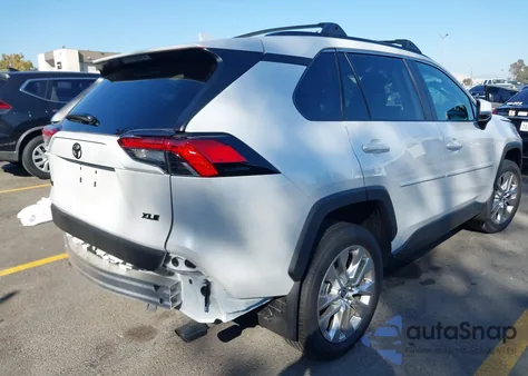 2024 Toyota Rav4 Xle Premium from USA, damaged, VIN 2T3C1RFV4RW352704